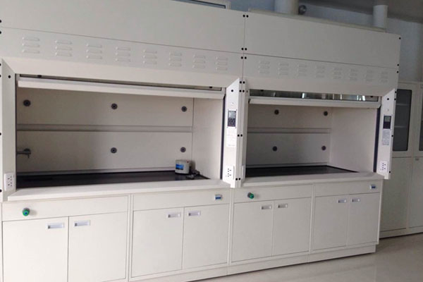 通風柜專業(yè)定做多少錢